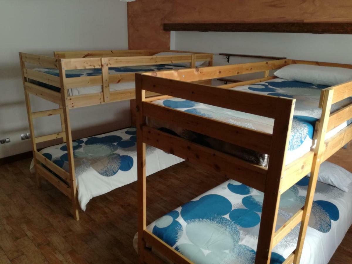 Surfhouse Hostel Famara Caleta De Famara Экстерьер фото